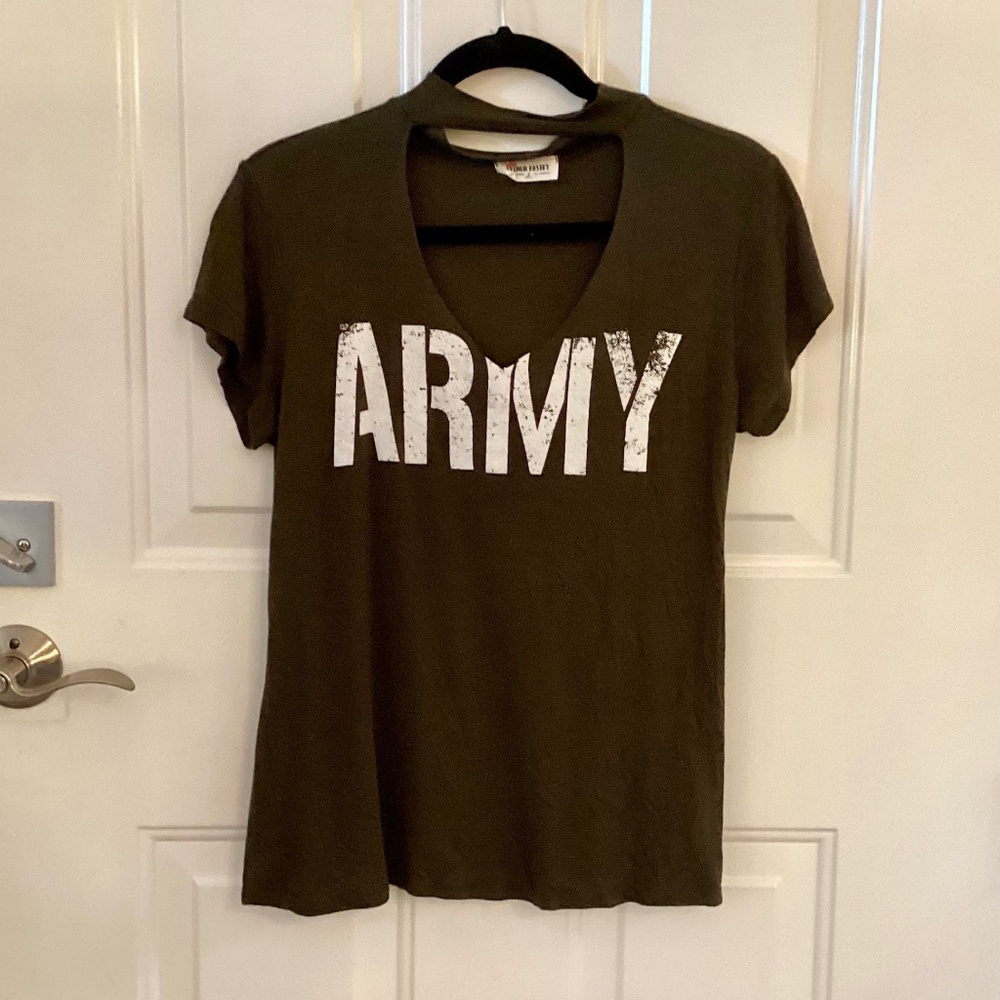 French Pastry Trendy Army Tee Size Small Short Sleeve
